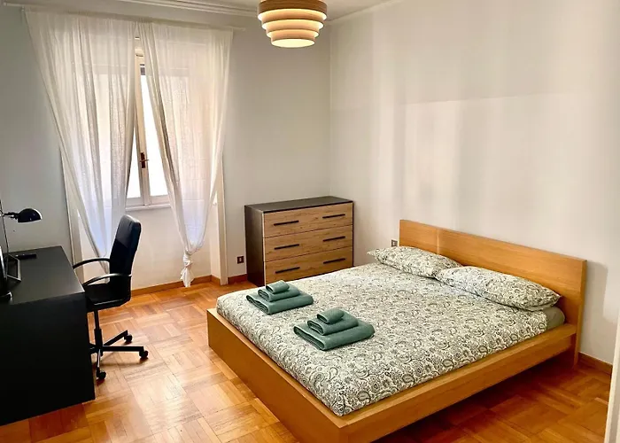 Ampio Bilocale Milano Centro